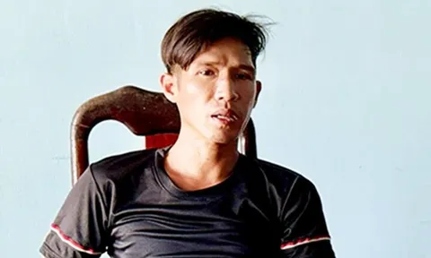 Tạm giữ cha dượng bạo hành con riêng của vợ đến hôn mê