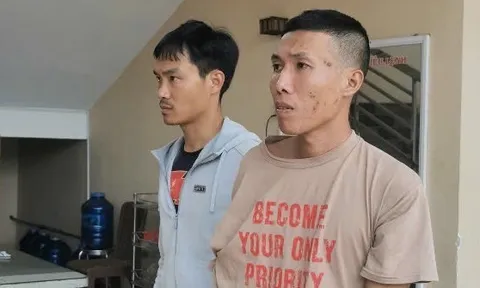 Tạm giữ 2 đối tượng tàng trữ, mua bán trái phép chất ma tuý ở Đồng Nai