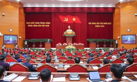Thông cáo báo chí về ngày làm việc thứ ba và phiên bế mạc Hội nghị Trung ương 11 khoá XIII
