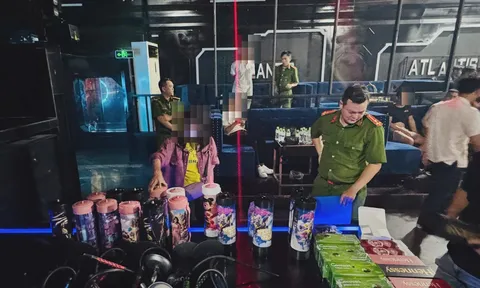 Phá đường dây chuyên bán ma tuý cho các đối tượng trong 'quán bar'