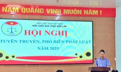 Hội Luật gia tỉnh Đắk Lắk tuyên truyền Luật Đất đai cho 300 cán bộ, người dân