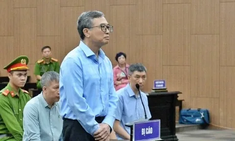 Cựu Thứ trưởng Bộ Công Thương Hoàng Quốc Vượng lĩnh án 6 năm tù
