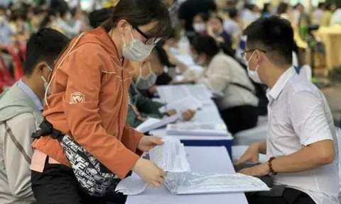 Người lao động nhận trợ cấp thất nghiệp có phải đóng thuế thu nhập cá nhân?