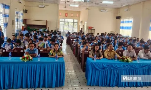 Hội Luật gia tỉnh An Giang tổ chức tuyên truyền Luật Tư pháp người chưa thành niên