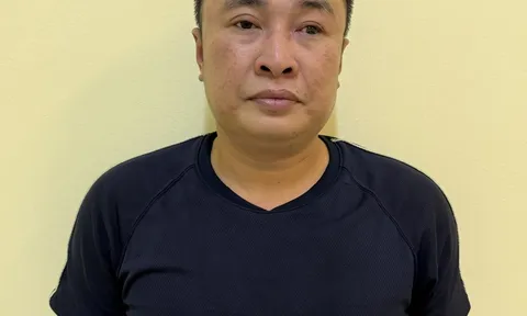 Hà Nội: Tạm giữ đối tượng chống người thi hành công vụ tại chợ Long Biên