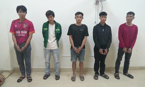 Bắt nhóm đối tượng chuyên cướp tài sản người đi đường ở Nghệ An