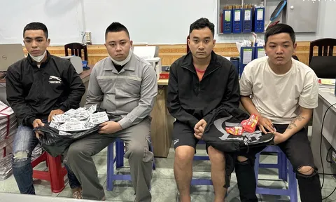 Đồng Nai: Phát hiện hơn 2 tạ tờ rơi quảng cáo cho vay tiền trả góp