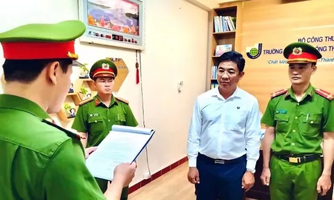 Bắt tạm giam Hiệu trưởng Trường cao đẳng Công thương miền Trung