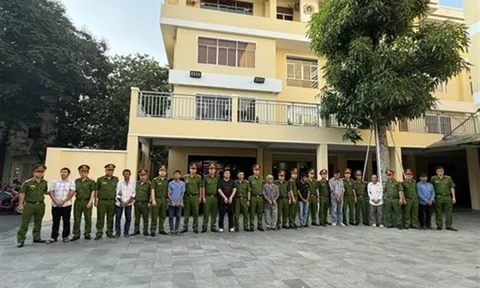 TP.HCM: Khởi tố thêm 34 đối tượng trong đường dây buôn lậu xăng dầu