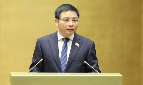 Hoàn thiện pháp luật về đầu tư, tài chính, ngân sách