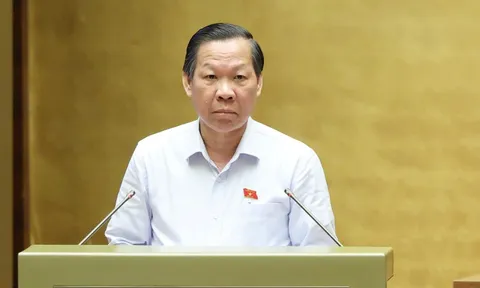 Quốc hội bổ sung ngân sách để chi trả chế độ sau sắp xếp bộ máy, miễn học phí