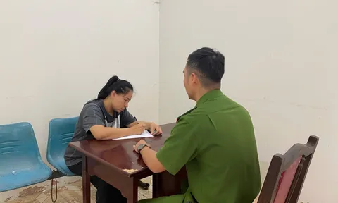 Tạm giữ 'nữ quái' cho vay với lãi suất lên tới 365%/năm