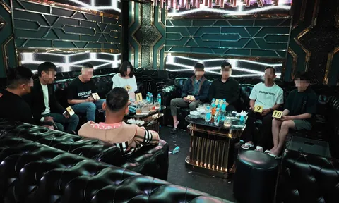 Đột kích quán bar ở Lâm Đồng, phát hiện 16 người dương tính ma túy