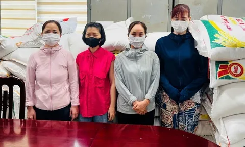 Khởi tố 4 đối tượng sản xuẩn, buôn bán hàng chục tấn gạo giả nhãn hiệu ST 25