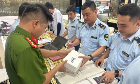 Phát hiện nhiều kính mắt có dấu hiệu giả mạo nhãn hiệu ở Thanh Hóa