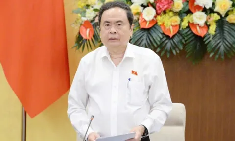 Ủy ban Thường vụ Quốc hội xem xét, phê chuẩn đề nghị bổ nhiệm nhân sự