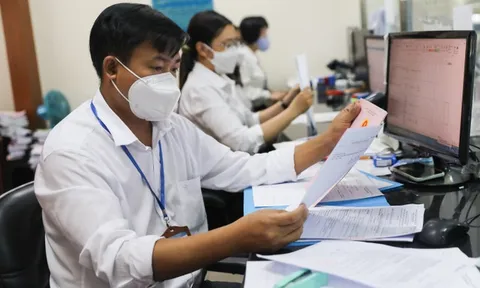 Các trường hợp công chức không được thôi việc theo nguyện vọng