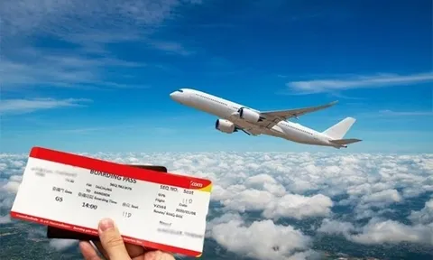 Người đàn ông mất tiền khi đặt vé máy bay trên mạng