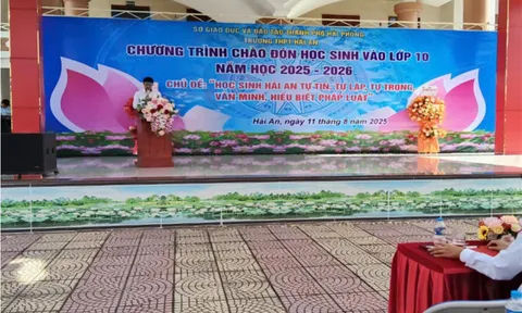 Chi hội Luật gia Doanh nhân và Công chức Hải Phòng truyên truyền pháp luật cho học sinh