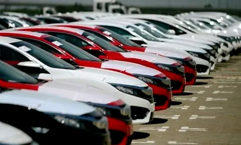 Đề xuất quy định việc nhập khẩu, tạm nhập khẩu ô tô theo hình thức quà biếu, tặng, tài sản di chuyển