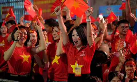 Tặng 100.000 đồng/người cho toàn dân dịp Quốc khánh 2/9