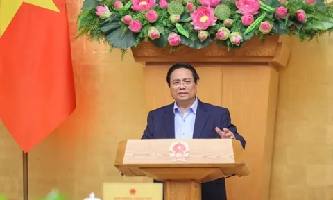Thủ tướng yêu cầu kiểm soát chặt giá vàng, giá USD