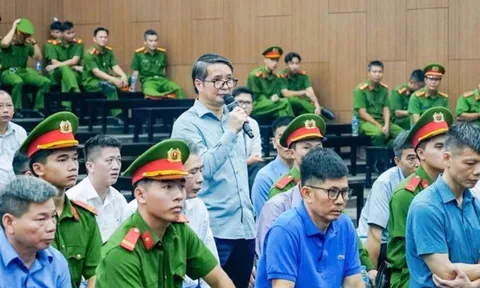 Cựu Phó Chủ nhiệm Văn phòng Quốc hội bị đề nghị 5-6 năm tù
