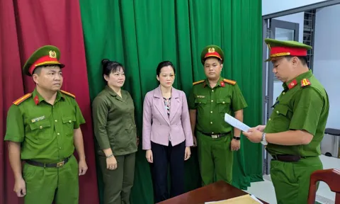Tạm giữ hình sự chủ cơ sở nha khoa Tuyết Chinh hành hung khách hàng