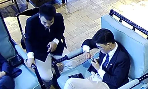 Nhân viên quán cà phê bị khách hành hung vì nhắc không hút thuốc lá