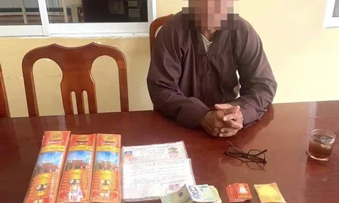 Giả danh nhà sư đi bán nhang, kêu gọi quyên góp từ thiện để trục lợi