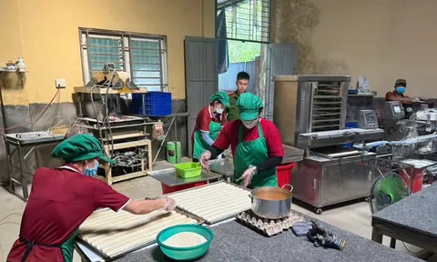 Phát hiện hàng chục nghìn bánh Trung thu vi phạm vệ sinh an toàn thực phẩm