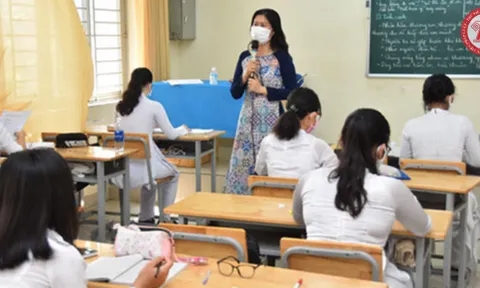 Quy định về chế độ giảm định mức tiết dạy đối với giáo viên kiêm nhiệm các công việc chuyên môn