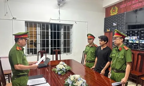 Bắt tạm giam nhân viên giao hàng tham ô tài sản