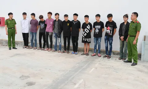 Bắt nhóm đối tượng gây rối trật tự công cộng làm một người bị thương