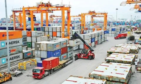 Chính phủ ban hành Nghị định về kiểm soát thương mại chiến lược