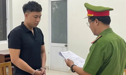 Bắt đối tượng giả danh công an hiếp dâm nữ sinh