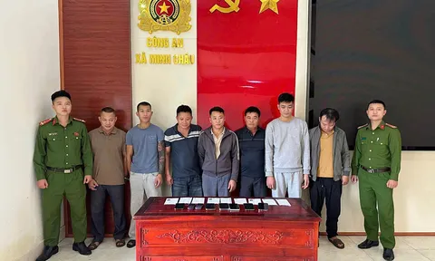 Triệt xóa ổ nhóm đánh bạc liên xã ở Nghệ An