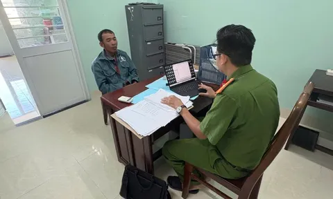 Khởi tố đối tượng dùng dao chém hàng xóm vì hát karaoke quá giờ quy định