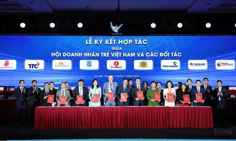 Tập đoàn T&T Group ký hợp tác chiến lược với Hội Doanh nhân trẻ Việt Nam