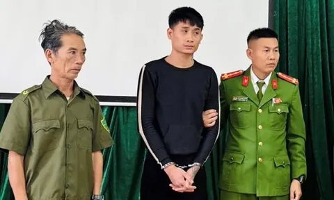 Bắt tạm giam đối tượng dùng dao chém cha ruột ở Quảng Trị
