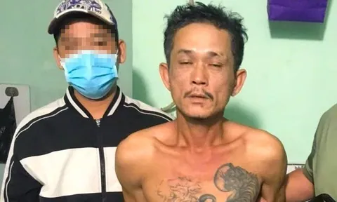Cụ bà giả chết khi bị cháu ruột chích điện cướp tiền và vàng