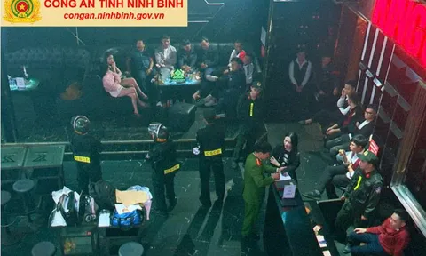 Đột kích 2 quán bar lớn ở Ninh Bình, phát hiện 30 người dương tính với ma túy