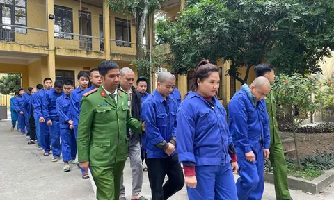 Hưng Yên: Phá đường dây lừa đảo chiếm đoạt tài sản và đánh bạc trực tuyến quy mô 9.300 tỷ đồng
