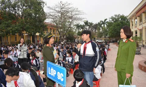 Cảnh báo nguy cơ tội phạm xâm hại, lừa đảo trẻ em dịp Tết