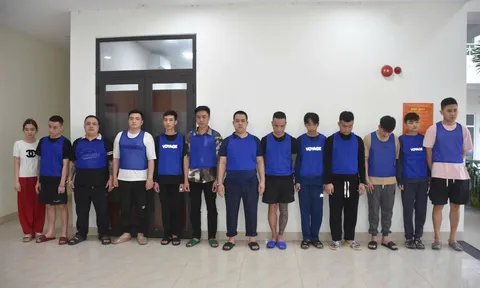 Triệt phá đường dây lừa đảo thẻ tín dụng xuyên quốc gia, chiếm đoạt khoảng 100 tỷ đồng