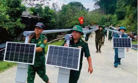 ‘Bản sáng vùng biên’ Thắt chặt tình quân dân