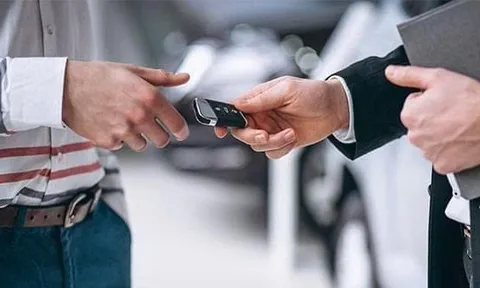 Chủ xe uống rượu thuê người lái hộ cần lưu ý điều gì?