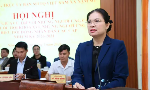Cử tri ấn tượng với chương trình hành động của ứng cử viên ĐBQH khoá XVI Hà Thị Nga