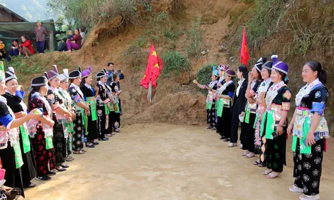 Học sinh tảo hôn- nỗi lo còn đó