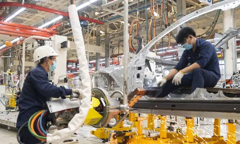 Chính phủ thông qua chính sách của Luật Công nghiệp trọng điểm